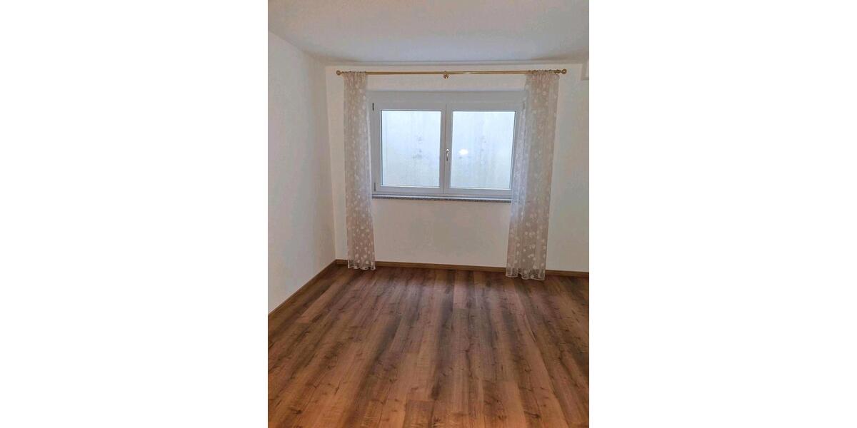 Terrassenwohnung Tüßling - 4 Zimmer, 117 m&sup2;, 449.000&euro; | Angebot:27134950