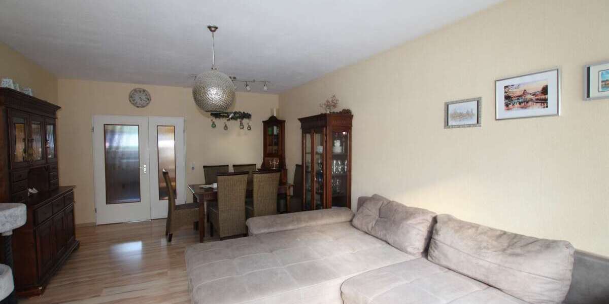 Wohnung zum Kaufen in Sandhausen 299.000 € 91 m² 3 zimmer