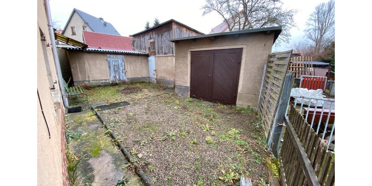 Einfamilienhaus Frohburg - 6 Zimmer, 110 m&sup2;, 49.000&euro; | Angebot:27084789