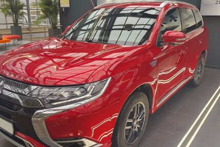 Mitsubishi Plug-in Hybrid Outlander 47.000 km 23.900 &euro; Neuenhagen 15366