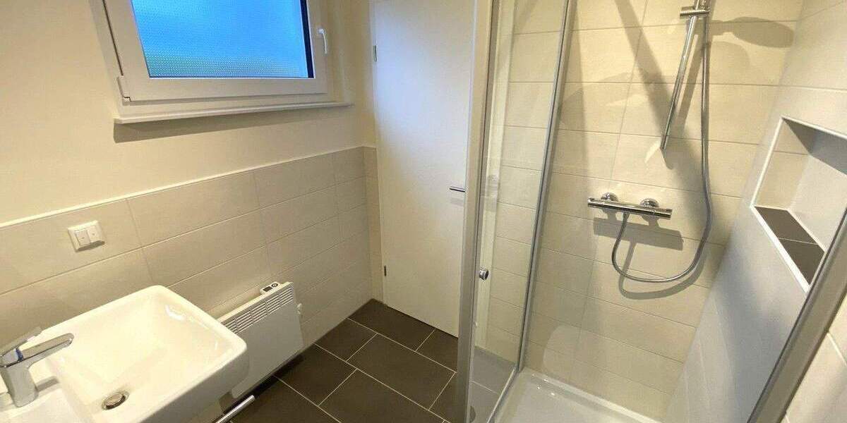Doppelhaushälfte Ellingen - 4 Zimmer, 127 m&sup2;, 1.650&euro; | Angebot:25820767