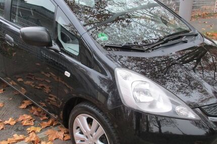 Honda Jazz 170.000 km 2.950 &euro; Berlin 12357
