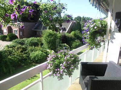 VILLENVIERTEL HEPPENS: STILVOLLE MIT BALKON - Etagenwohnung Wilhelmshaven Heppens | Angebot:24841357