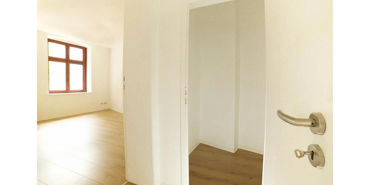 Etagenwohnung Magdeburg Leipziger Straße - 2 Zimmer, 67 m&sup2;, 138.000&euro; | Angebot:26412773