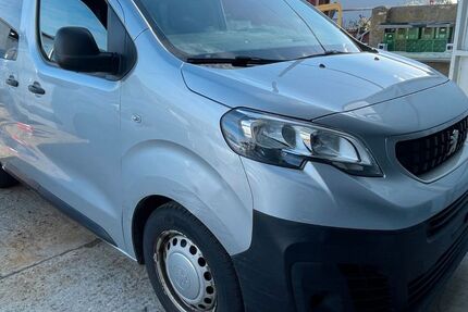 Peugeot Expert 250.000 km 4.690 &euro; Halle/Saale 06116