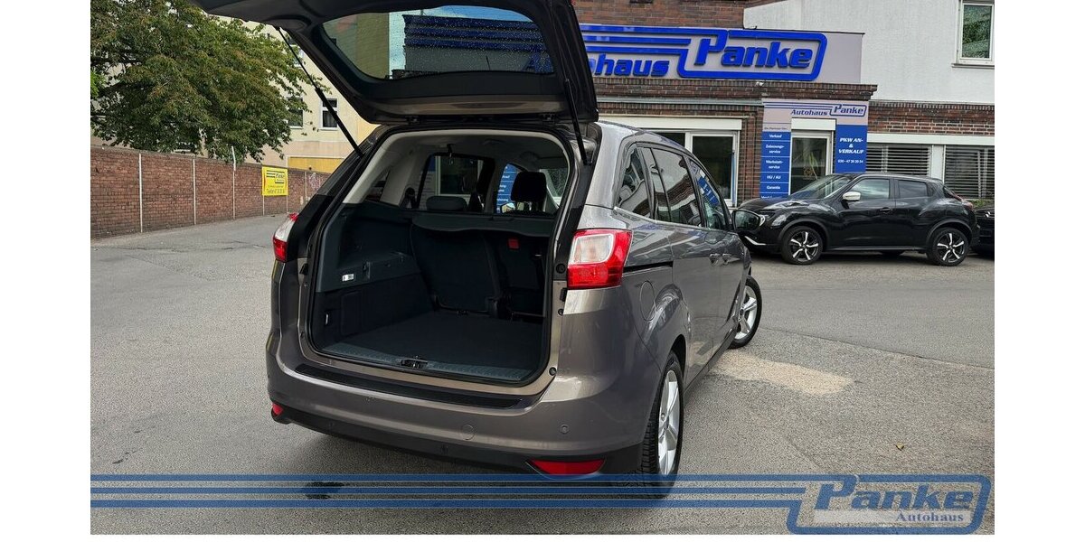 Ford Grand C-Max Champions Edition*SHZ*PDCv+h* 176.659 km 4.100 &euro; Berlin 13187