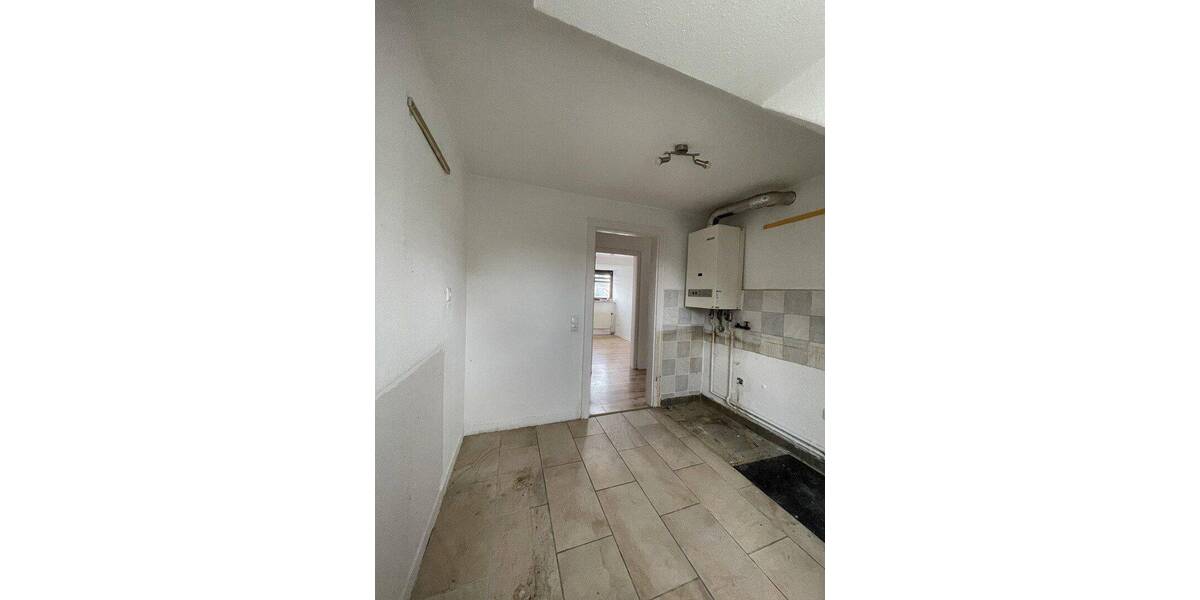 Etagenwohnung Hameln Innenstadt - 2 Zimmer, 65 m&sup2;, 585&euro; | Angebot:26803462