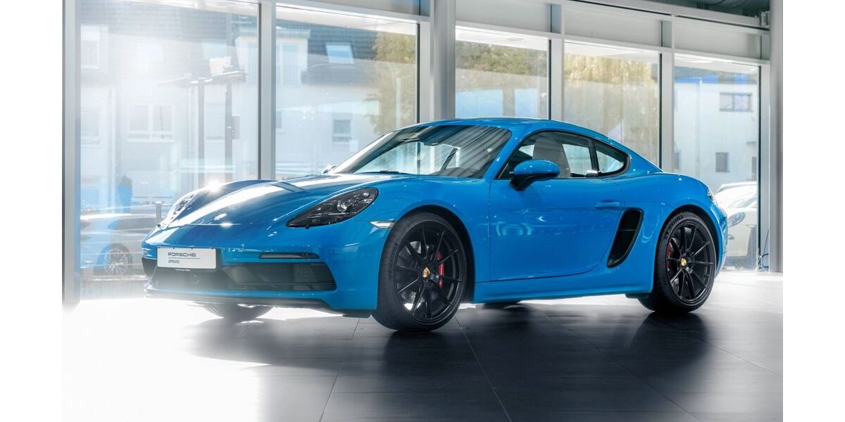 Porsche Cayman 2.394 km 91.490 € Hofheim 65719