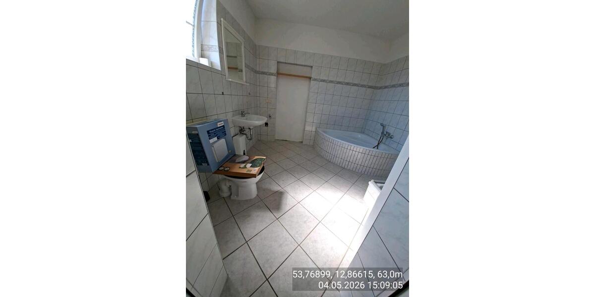 Erdgeschoßwohnung Malchin - 2 Zimmer, 86 m&sup2;, 590&euro; | Angebot:26456346