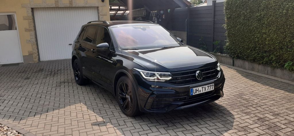 VW Tiguan 46.800 km 34.900 € Urleben 99955