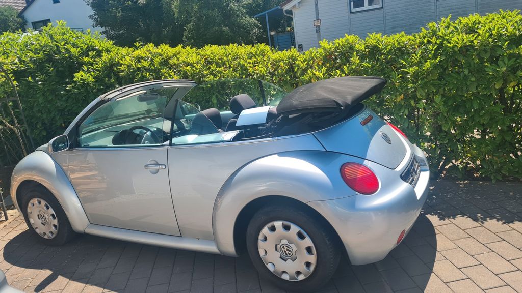 VW Beetle 114.000 km 2.800 &euro; Reutlingen 72766