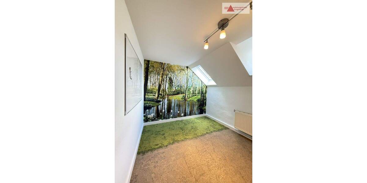 Mehrfamilienhaus, Wohnhaus Lichtenstein/Sachsen Lichtenstein - 8 Zimmer, 286 m&sup2;, 277.000&euro; | Angebot:24250865