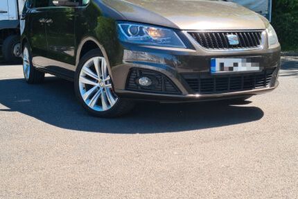 Seat Alhambra 196.000 km 12.400 &euro; Düsseldorf 40235