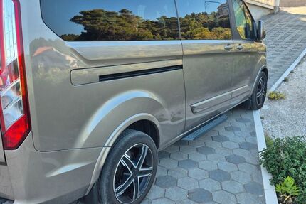 Ford Tourneo Custom 125.000 km 29.499 &euro; Aichach 86551