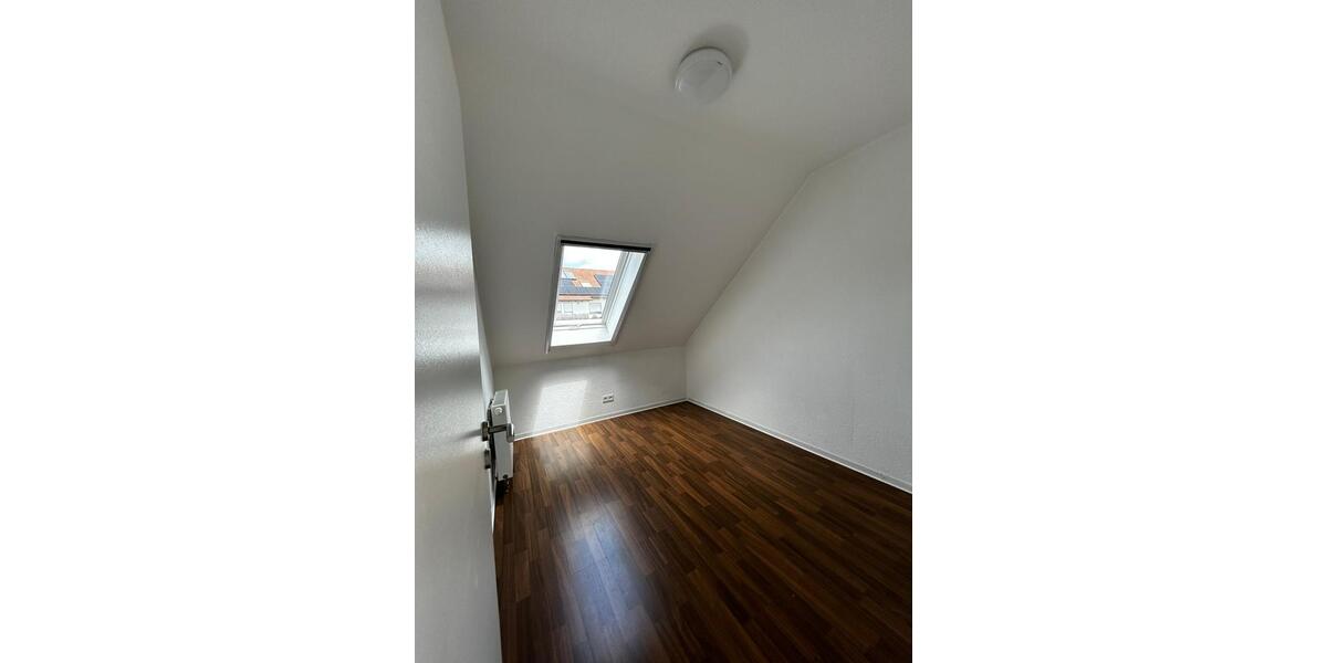 Dachgeschoßwohnung Neuenstein - 4 Zimmer, 83 m&sup2;, 305.000&euro; | Angebot:26919959