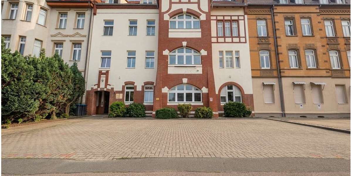 Etagenwohnung Bitterfeld Bitterfeld - 5 Zimmer, 142 m&sup2;, 1.050&euro; | Angebot:27311887