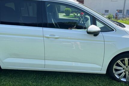VW Touran 110.000 km 18.900 € Königsfeld 78126