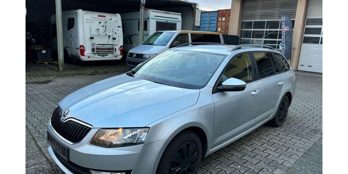 Skoda Octavia 175.000 km 6.490 € Frankfurt am Main 65933