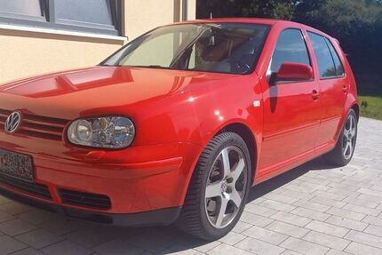 VW Golf 128.000 km 15.950 &euro; Ellwangen / Jagst 73479