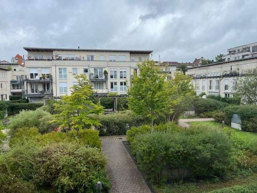 Wohnung zum Mieten in Berlin 1.760 € 110 m² 3 zimmer