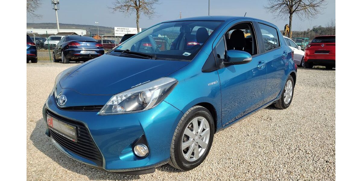Toyota Yaris 110.000 km 8.500 &euro; Amberg 92224
