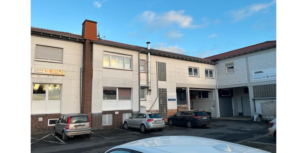 Etagenwohnung Neuental - 3 Zimmer, 109 m&sup2;, 1.100&euro; | Angebot:26224484