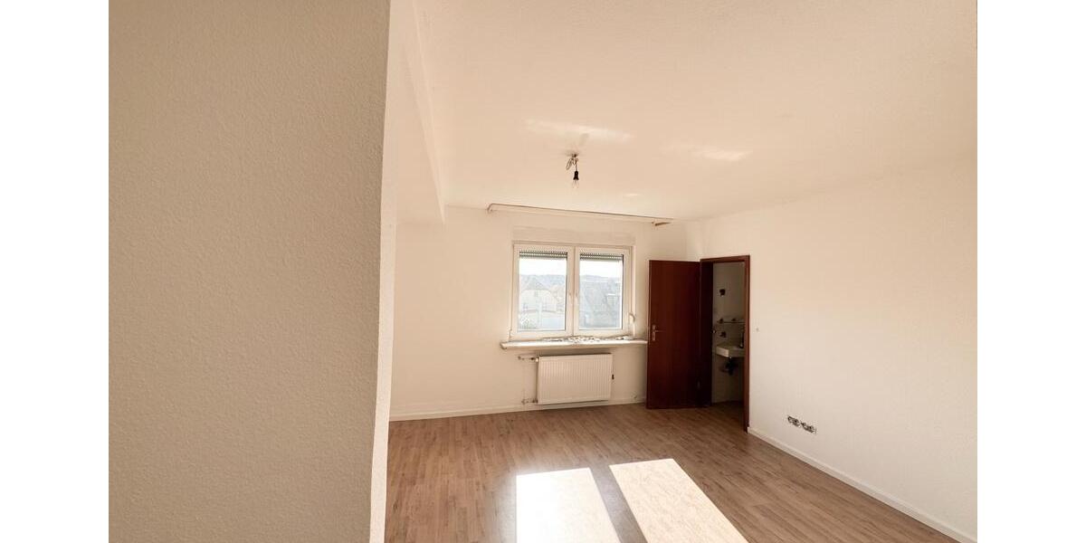 Maisonettenwohnung Wilnsdorf - 5.5 Zimmer, 139 m&sup2;, 980&euro; | Angebot:26288111