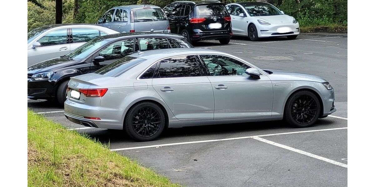 Audi A4 109.500 km 24.000 &euro; Bergisch Gladbach 51469