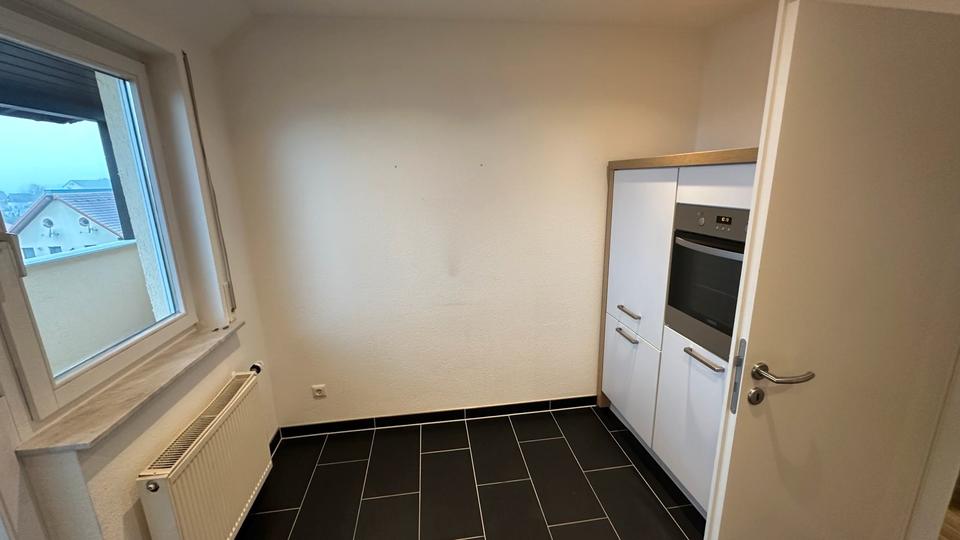 Etagenwohnung Blankenhain - 4 Zimmer, 125 m&sup2;, 900&euro; | Angebot:26319721