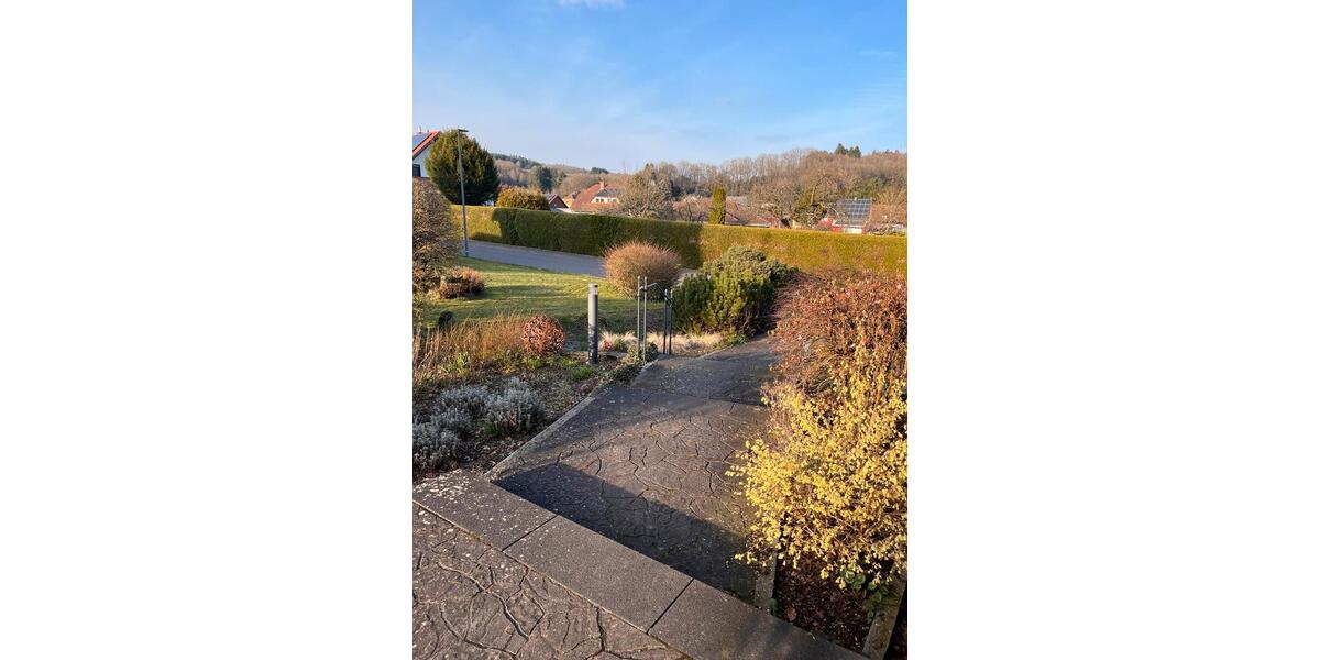 Bungalow Wadern - 6 Zimmer, 180 m&sup2;, 375.000&euro; | Angebot:25945080