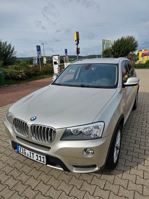 BMW X3 156.000 km 15.500 € Schrecksbach 34637