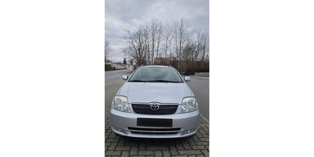 Toyota Corolla 198.000 km 3.249 &euro; Hof 95028