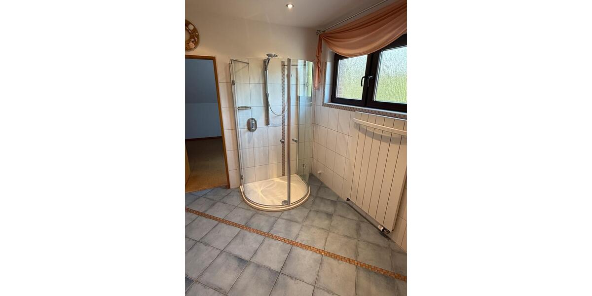 Einfamilienhaus Großenkneten - 7 Zimmer, 211 m&sup2;, 395.000&euro; | Angebot:26186368