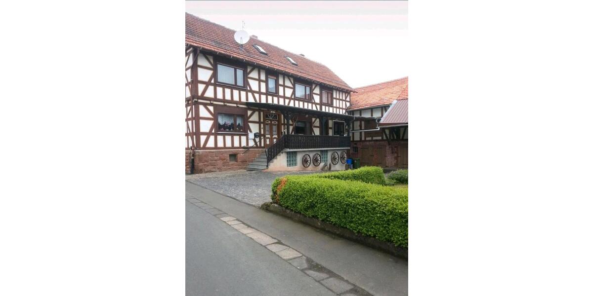 Mehrfamilienhaus, Wohnhaus Rauschenberg - 8 Zimmer, 274 m&sup2;, 235.000&euro; | Angebot:26517186