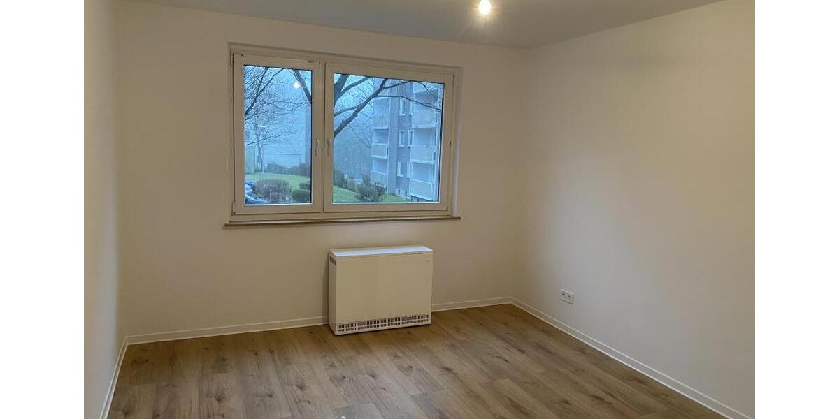 Etagenwohnung Velbert Velbert-Mitte - 3 Zimmer, 77 m&sup2;, 539&euro; | Angebot:24870839