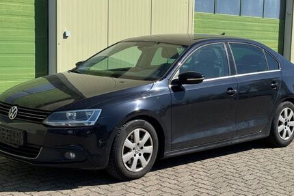 VW Jetta 184.790 km 5.995 &euro; Brüsewitz 19071