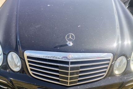 Mercedes E 220