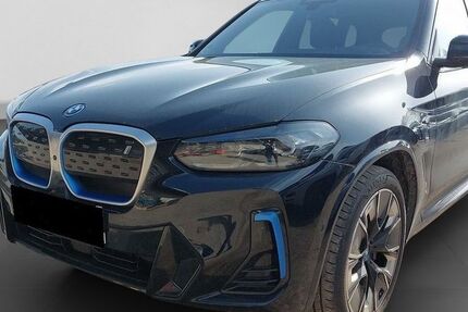 BMW iX3 23.572 km 45.900 &euro; Landsham 85652