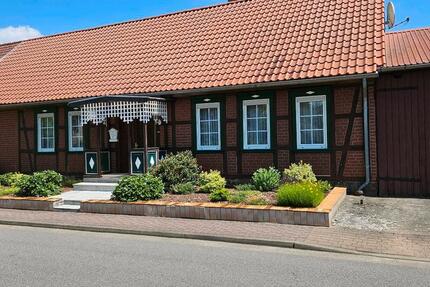 Haus Klötze - 5 Zimmer, 118 m&sup2;, 80.000&euro; | Angebot:26980877