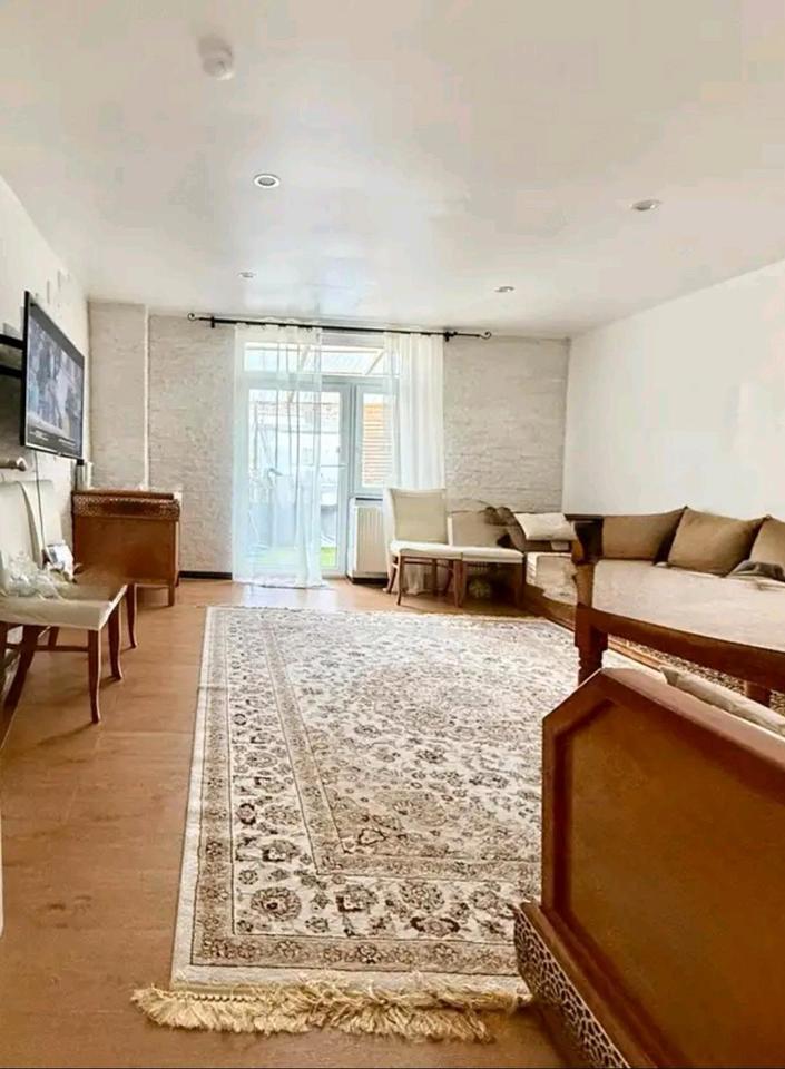 Mehrfamilienhaus 600m2 5 Wohnungen 1 Gewerbe 51.000 netto p.a. zimmer