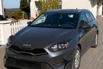 Kia ceed Sportswagon 50.680 km 19.999 &euro; Geratal 99331