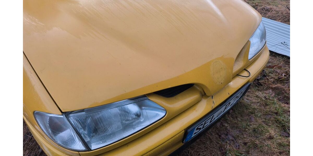 Renault Megane 148.000 km 700 &euro; Selb 95100