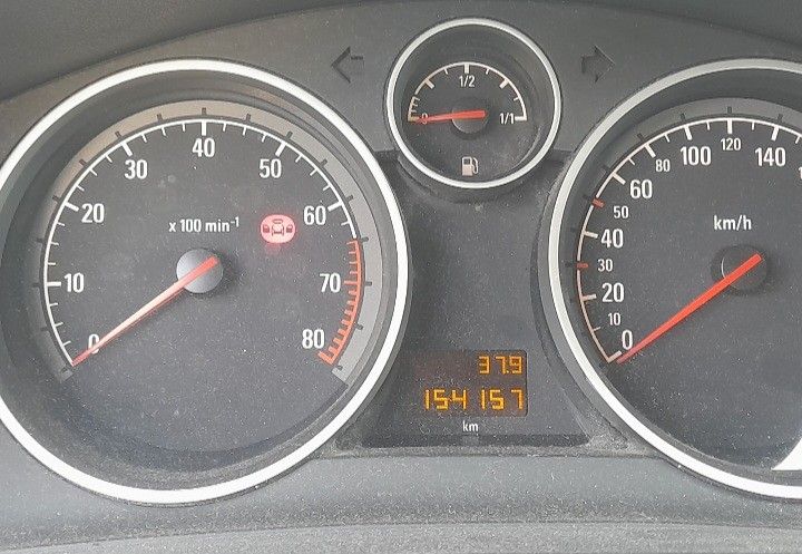 Opel Zafira 154.000 km 3.100 &euro; Pfedelbach 74629