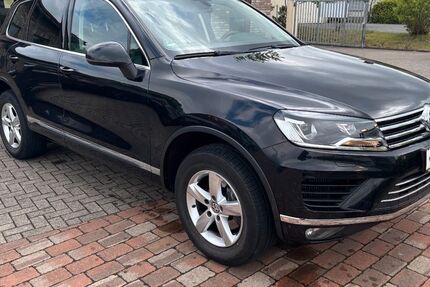 VW Touareg 232.000 km 16.450 &euro; Versmold 33775