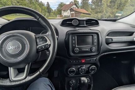 Jeep Renegade 186.700 km 12.600 &euro; Tutzing 82327