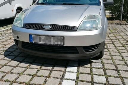Ford Fiesta 170.000 km 1.550 &euro; Bad Aibling 83043