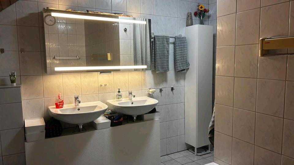 Dachgeschoßwohnung Homburg - 5 Zimmer, 112 m&sup2;, 800&euro; | Angebot:26426547