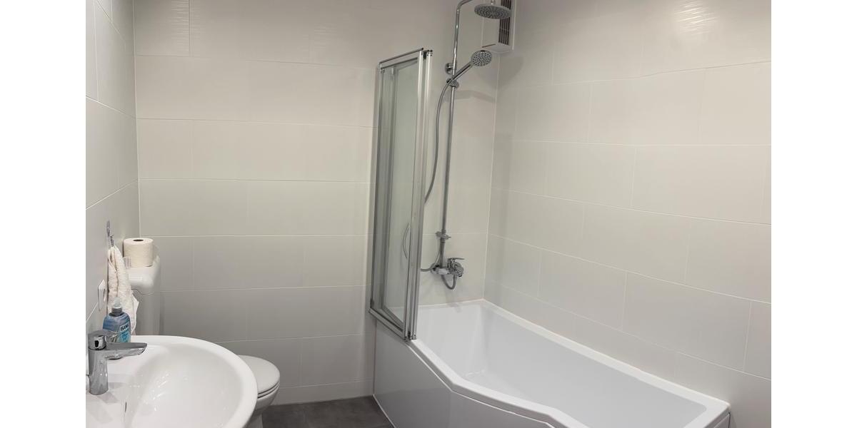 Renoviertes Haus mit Wintergarten und Garage in Bovenden 5 zimmer