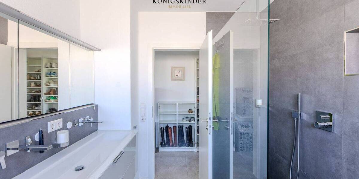 Bungalow Waiblingen Hegnach - 5 Zimmer, 210 m&sup2;, 1.395.000&euro; | Angebot:26401451