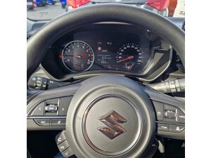 Suzuki Swift 1.2 Hybrid MT Comfort 4.958 km 19.850 &euro; Obrigheim-Asbach 74847